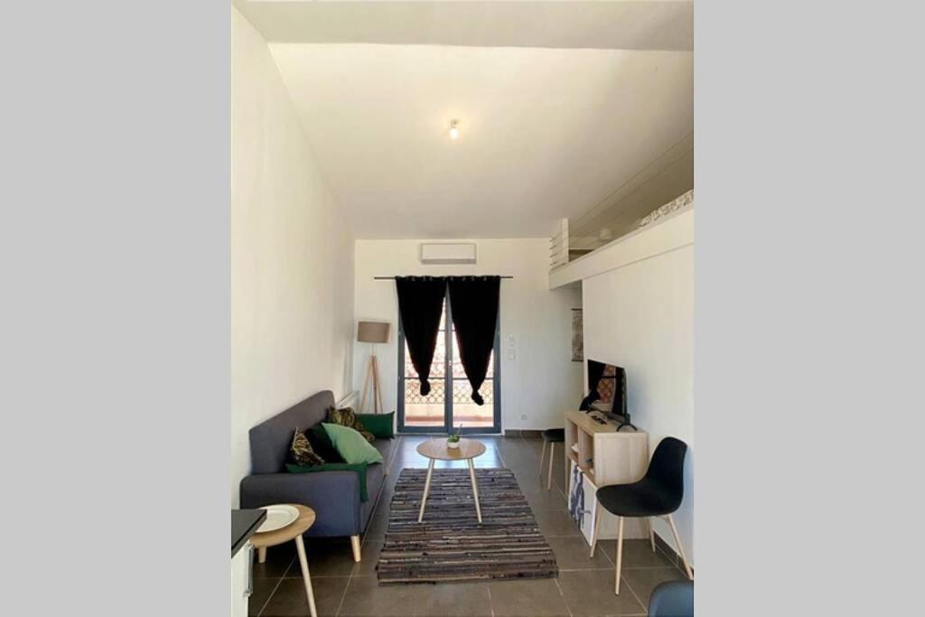 Martigues Apartment Exterior photo
